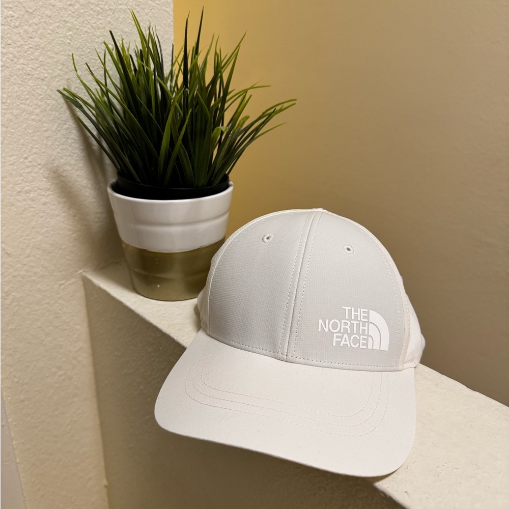 The North Face White Cap